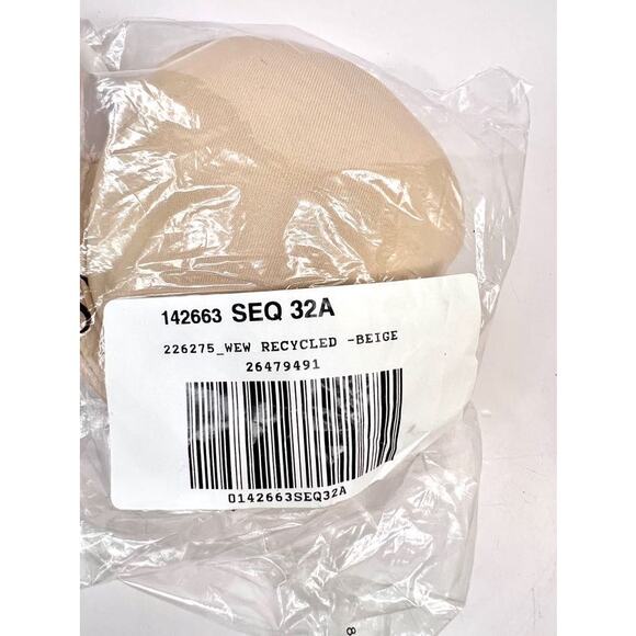 Victoria's Secret Size 32A Beige "PINK" Wear Everywhere Push-Up Bra NEW - Picture 6 of 9